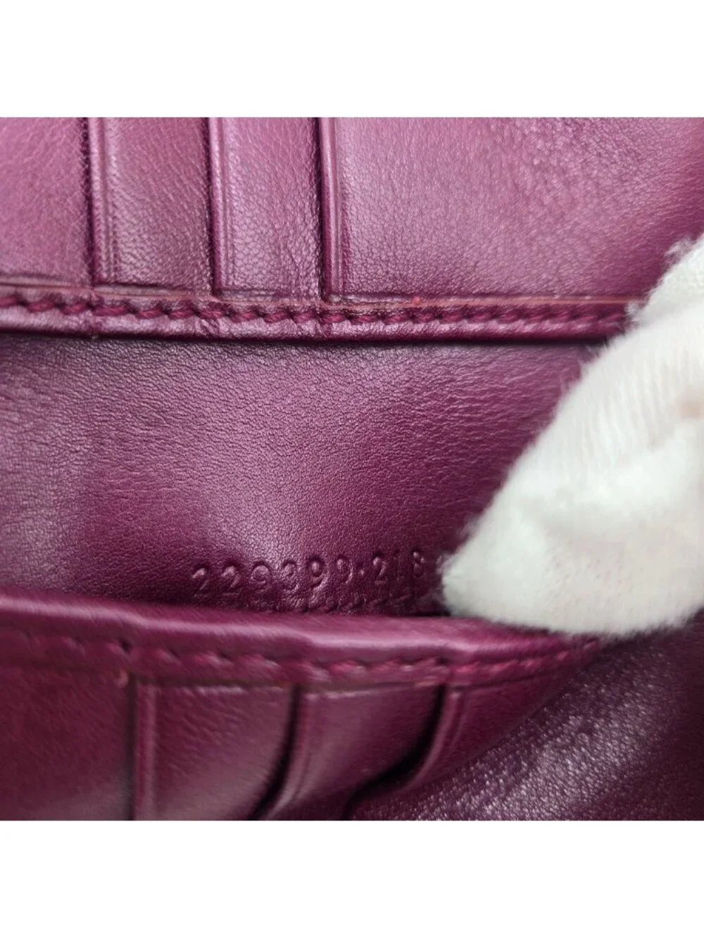 Gucci Fold Wallet Purple Interlocking G